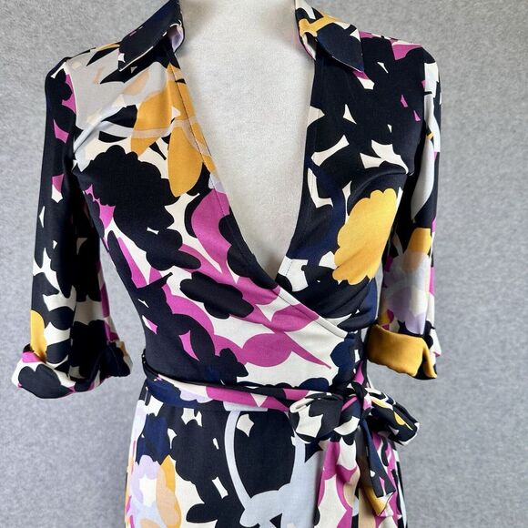 Diane Von Furstenberg Floral Geometric Print Silk Wrap Dress Sz 2 Career Y2K Vtg - Picture 5 of 13